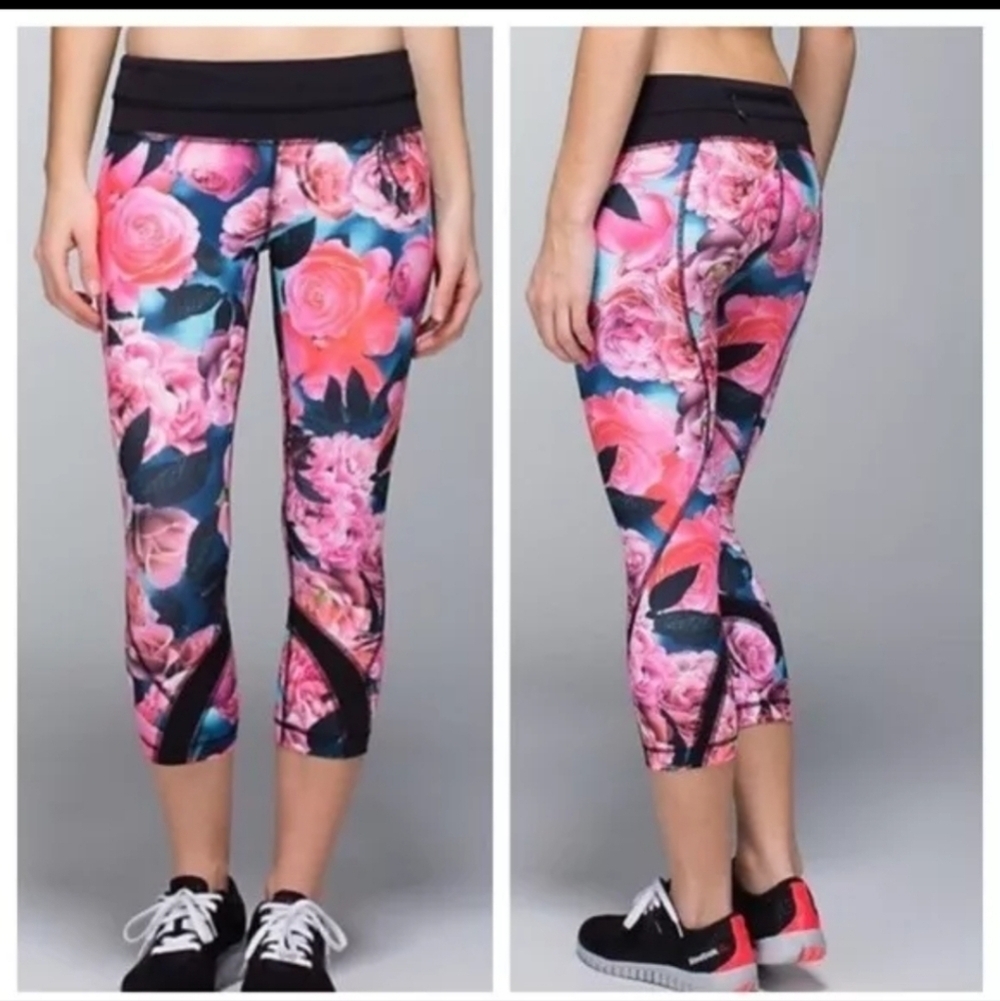 Lululemon Run Inspire Crop Legging Secret Garden Floral Black size 4